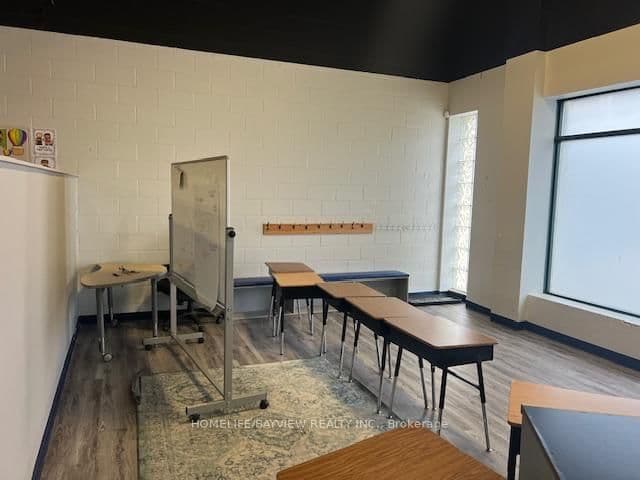 50 Anderson Avenue, Unit 13 thumbnail 21