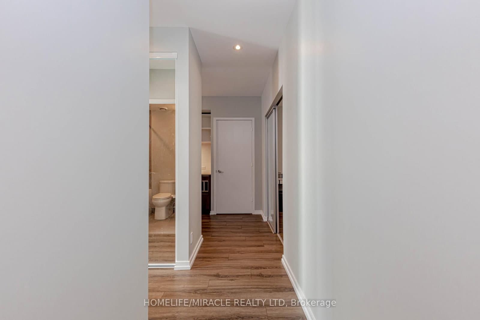 7890 Jane Street, Unit 501 thumbnail 10