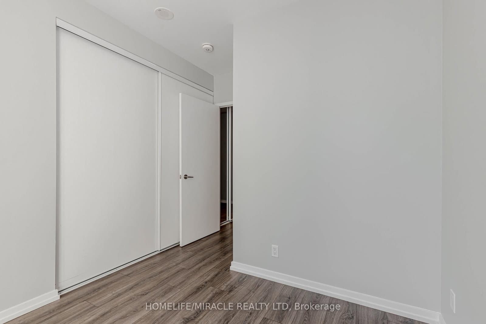7890 Jane Street, Unit 501 thumbnail 18