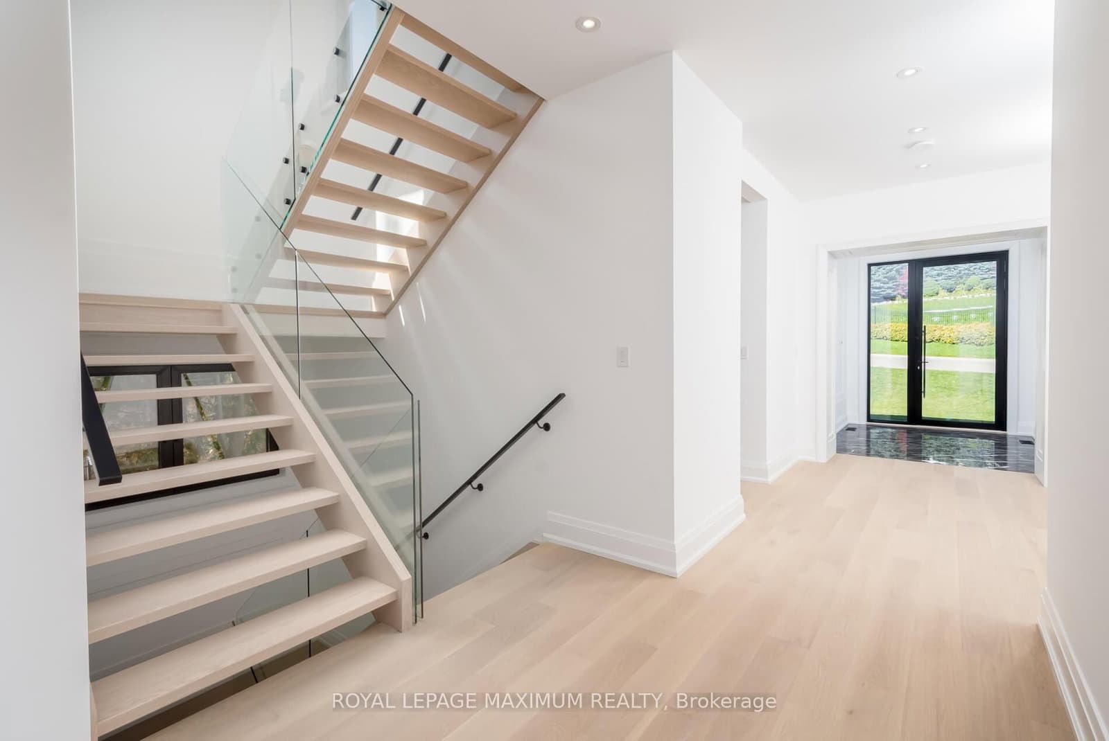 67 Davidson Drive thumbnail 21