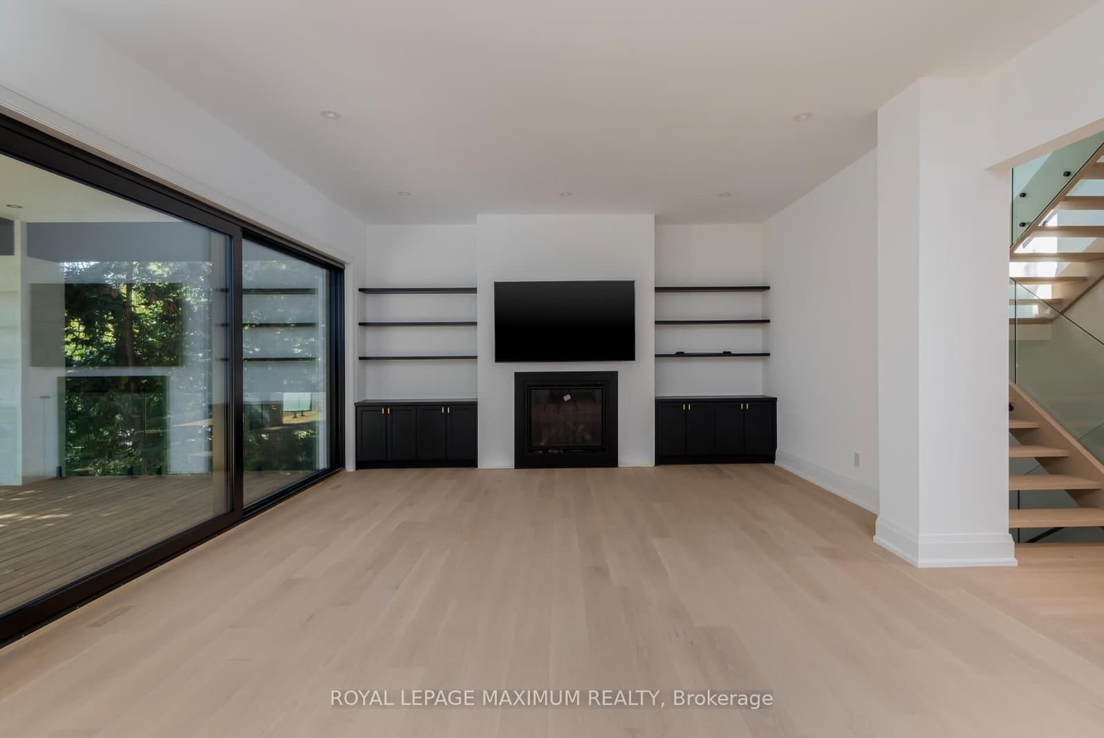67 Davidson Drive thumbnail 4