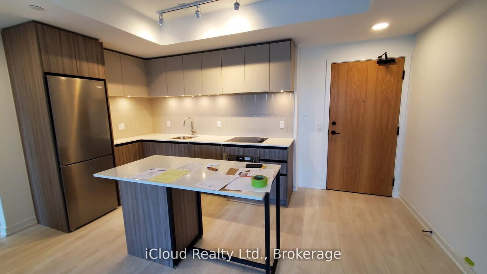7950 Bathurst Street, Unit 210 - Image 1