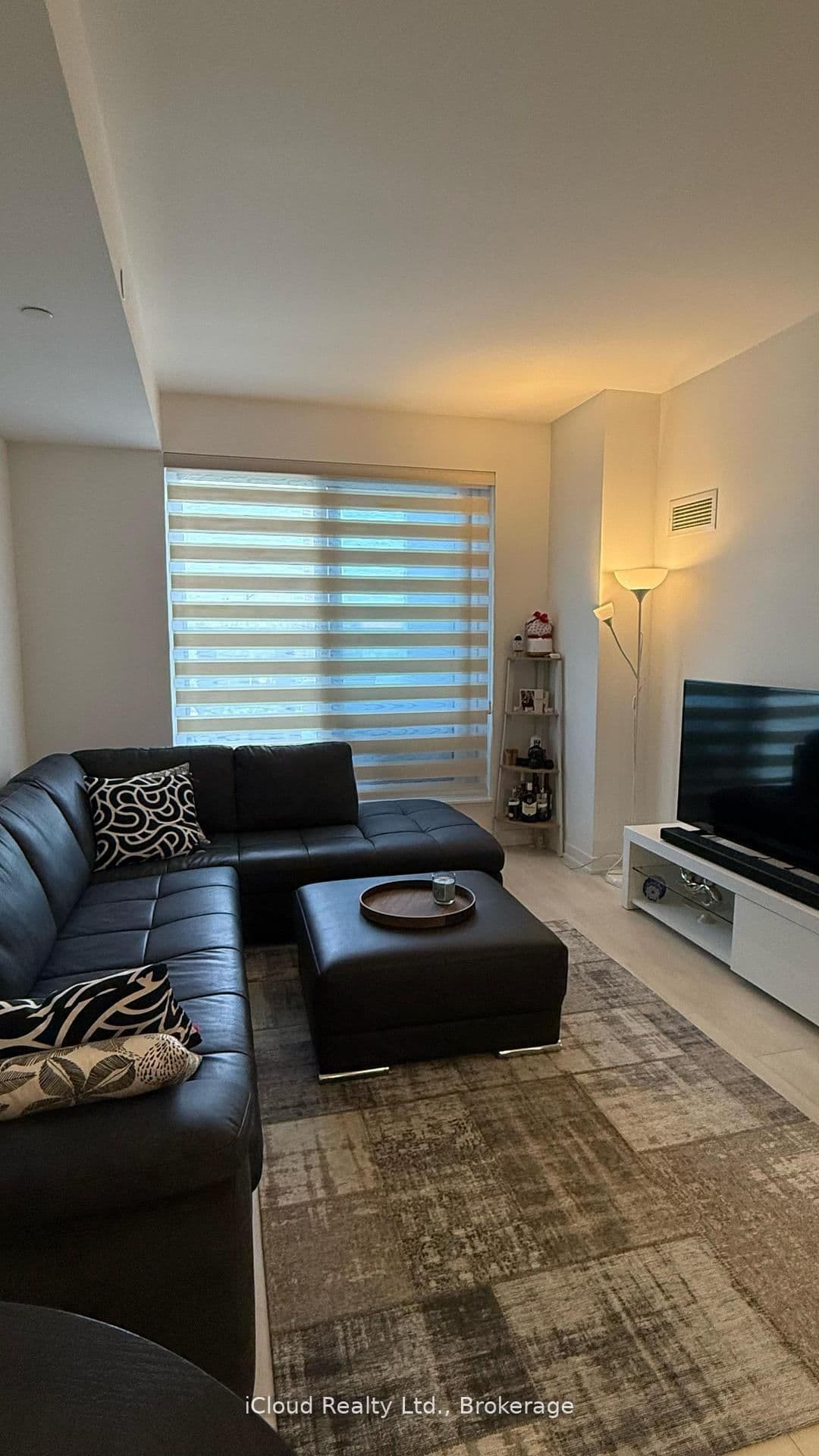 7950 Bathurst Street, Unit 210 thumbnail 16