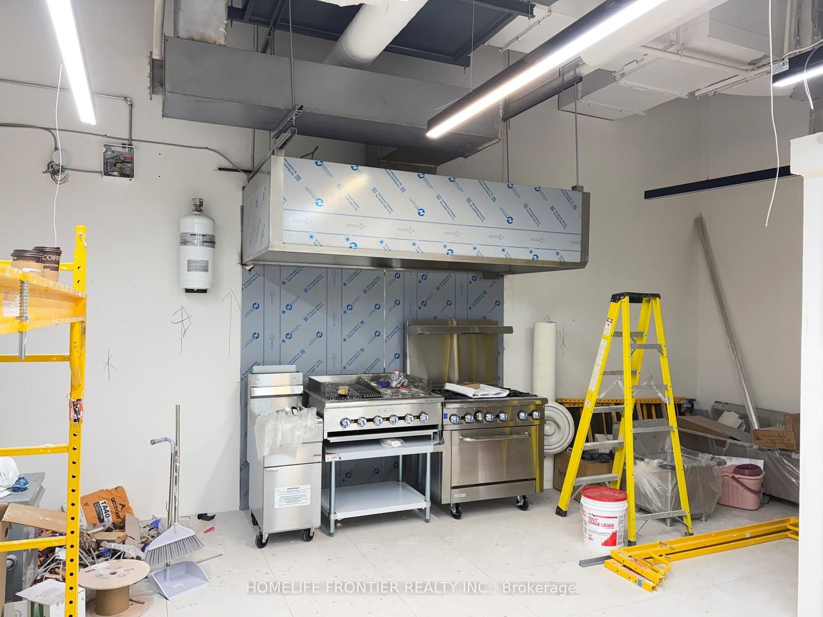 7181 Yonge Street, Unit 250 thumbnail 4