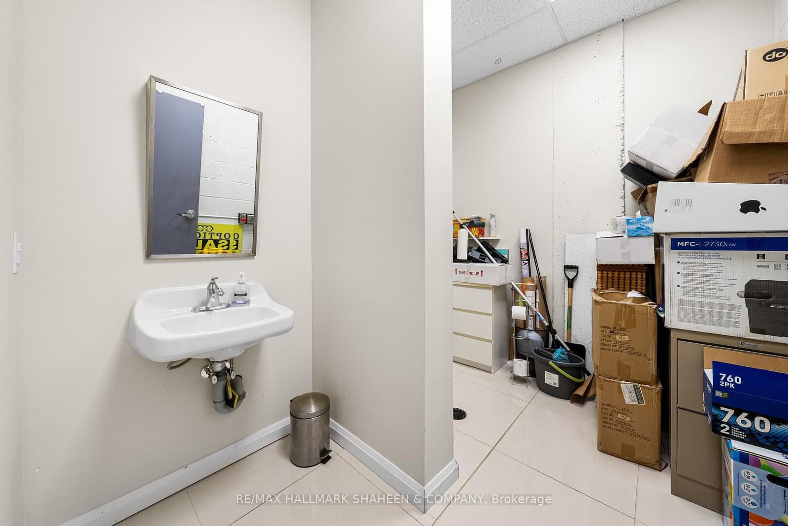 9610 Yonge Street, Unit B10 thumbnail 10