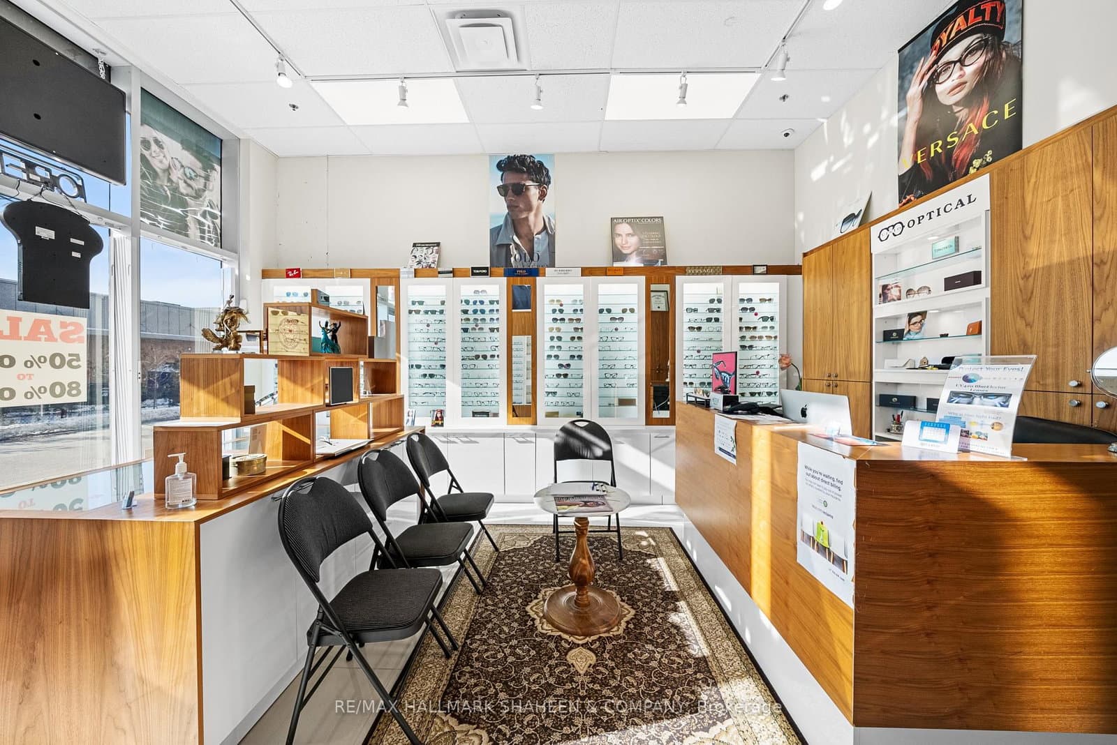 9610 Yonge Street, Unit B10 thumbnail 2