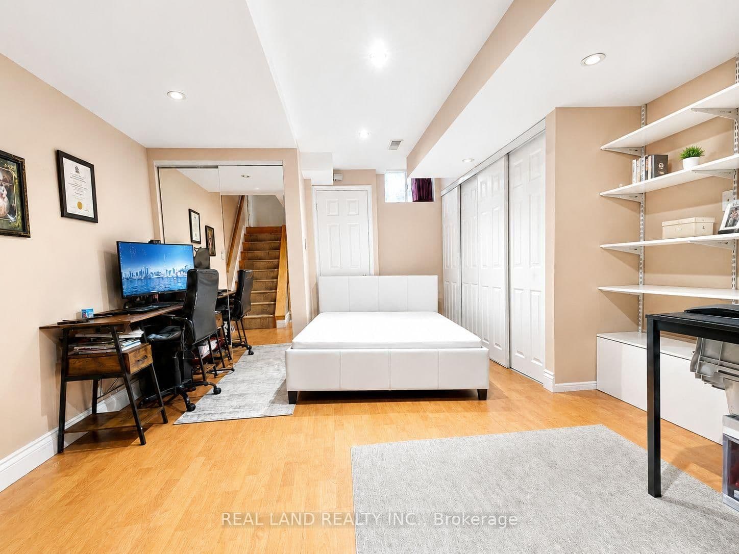 188 Bantry Avenue - Image 1