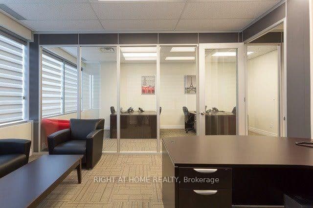 7191 Yonge Street, Unit 509 thumbnail 13