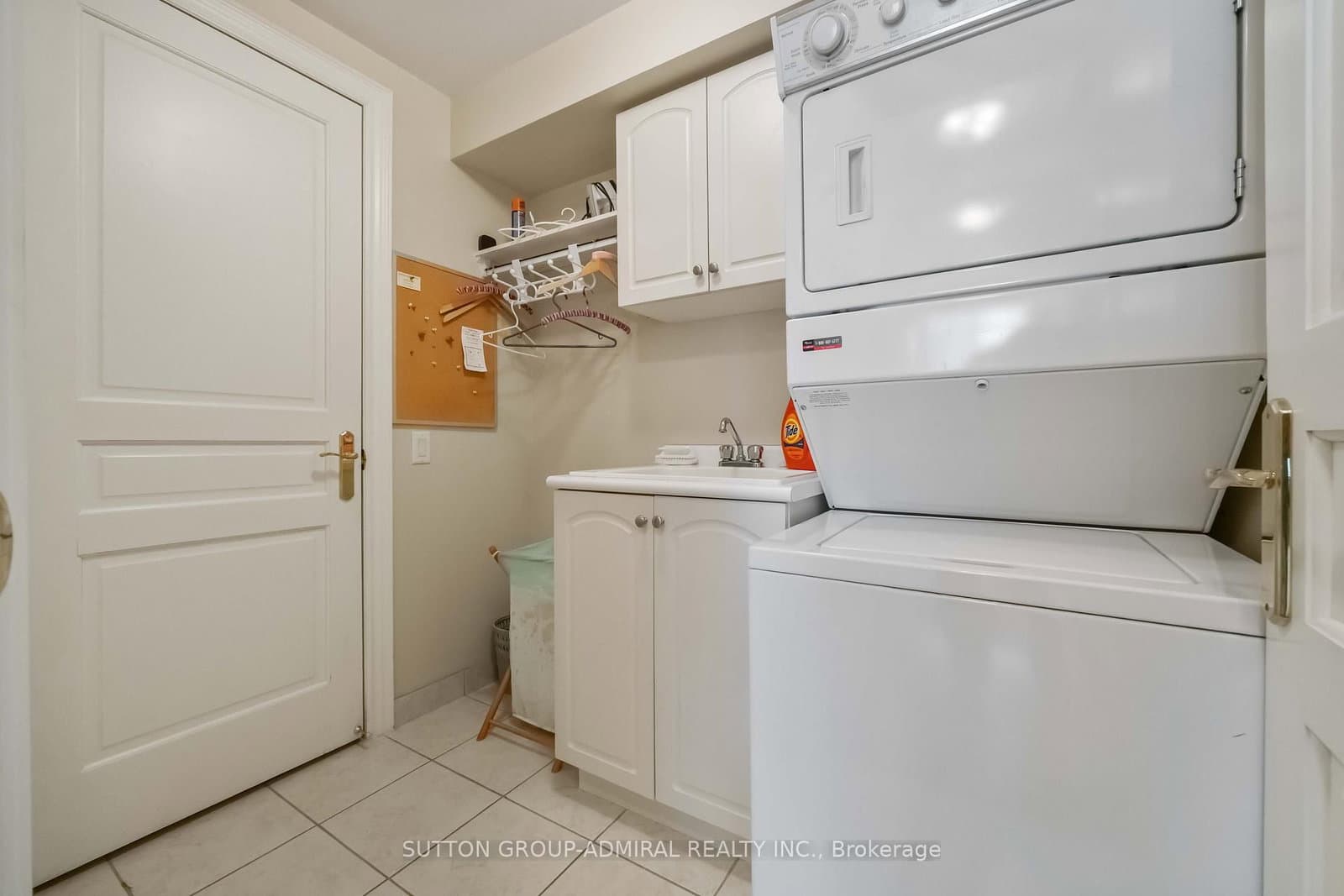 7071 Bayview Avenue, Unit 207 thumbnail 28