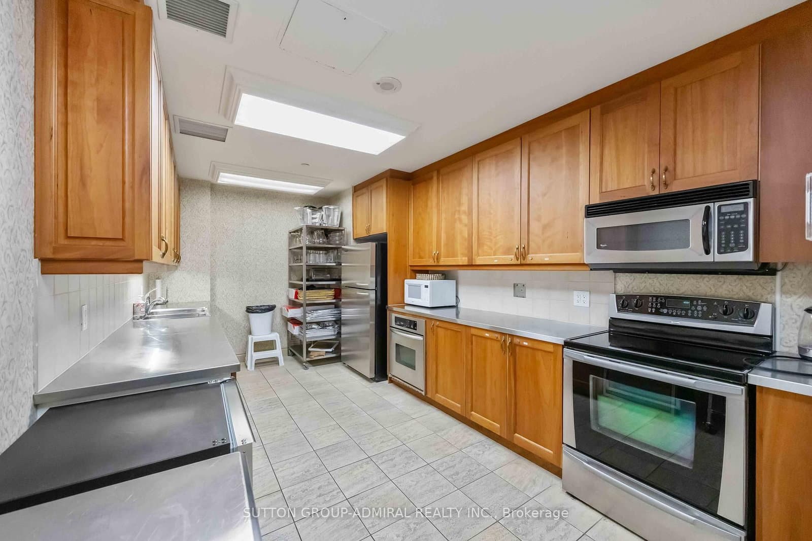 7071 Bayview Avenue, Unit 207 thumbnail 47