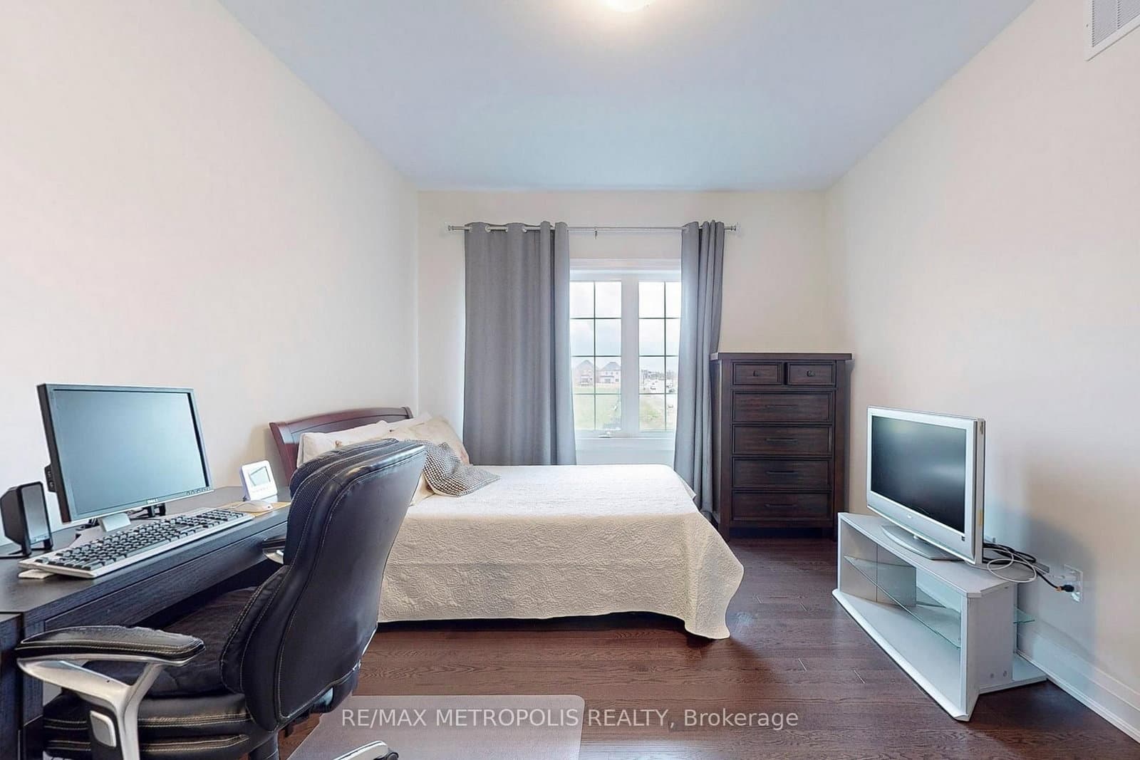 100 Ballantyne Boulevard thumbnail 27