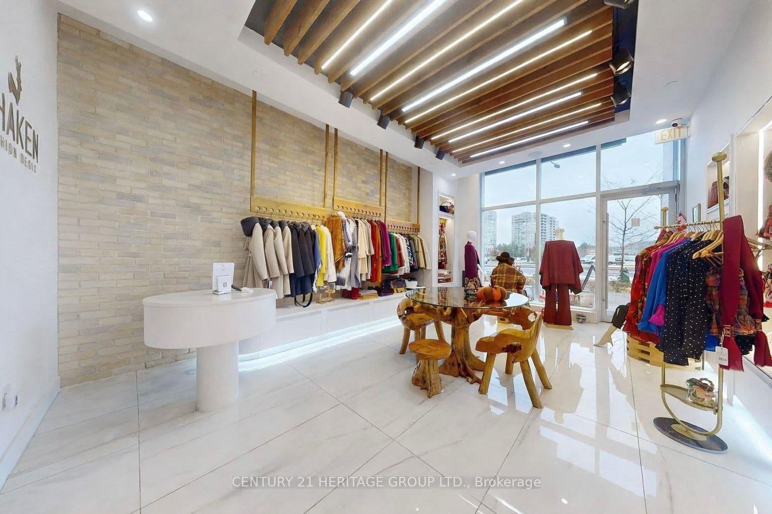 9610 Yonge Street, Unit B3 thumbnail 2