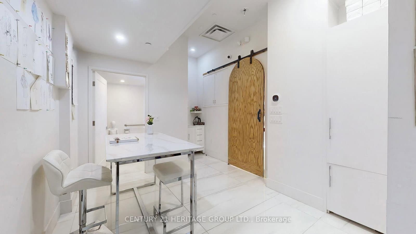 9610 Yonge Street, Unit B3 thumbnail 5