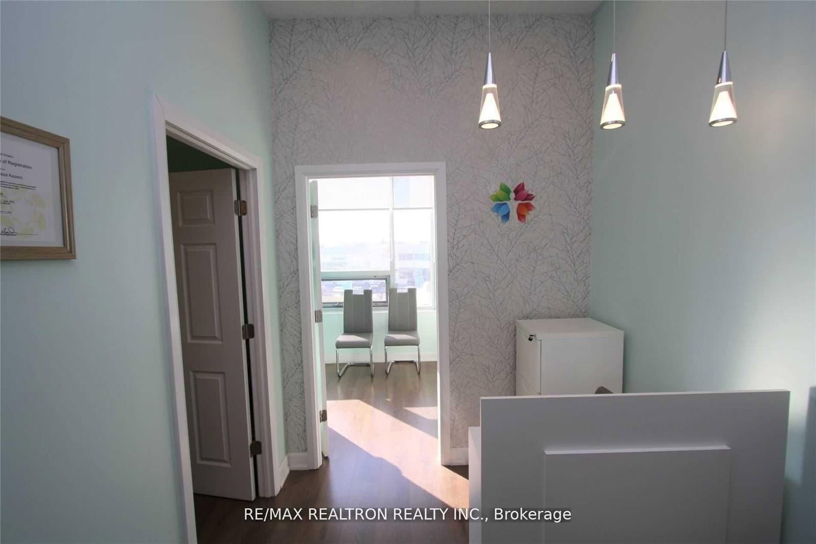 7163 Yonge Street, Unit 256 thumbnail 7