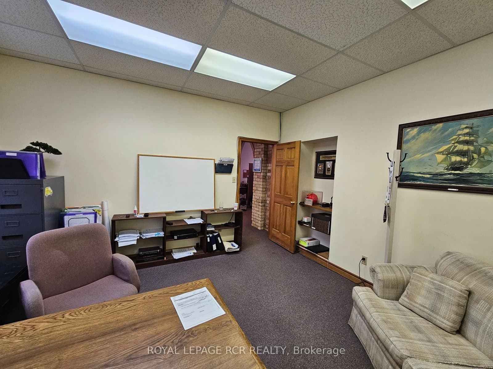 411 Queen Street, Unit Main Front thumbnail 2