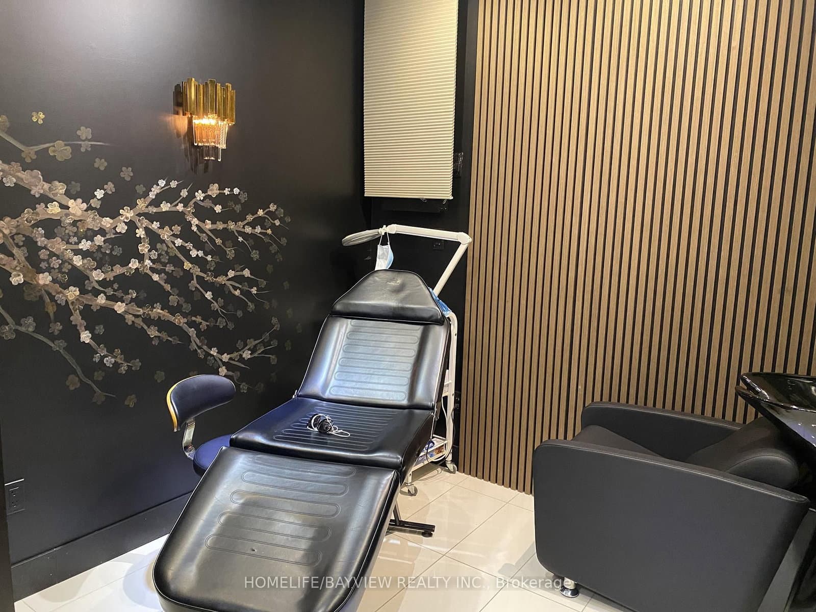 7181 Yonge Street NE, Unit Unit 49 - Image 1