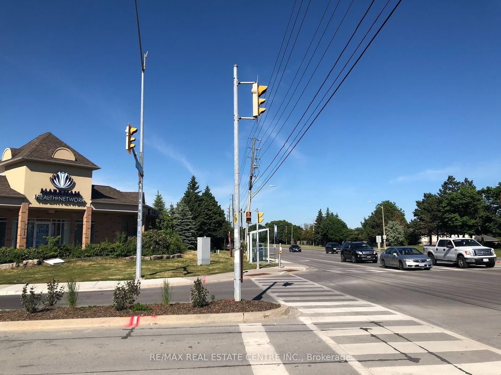 5 Swan Lake Boulevard, Unit 7 thumbnail 5