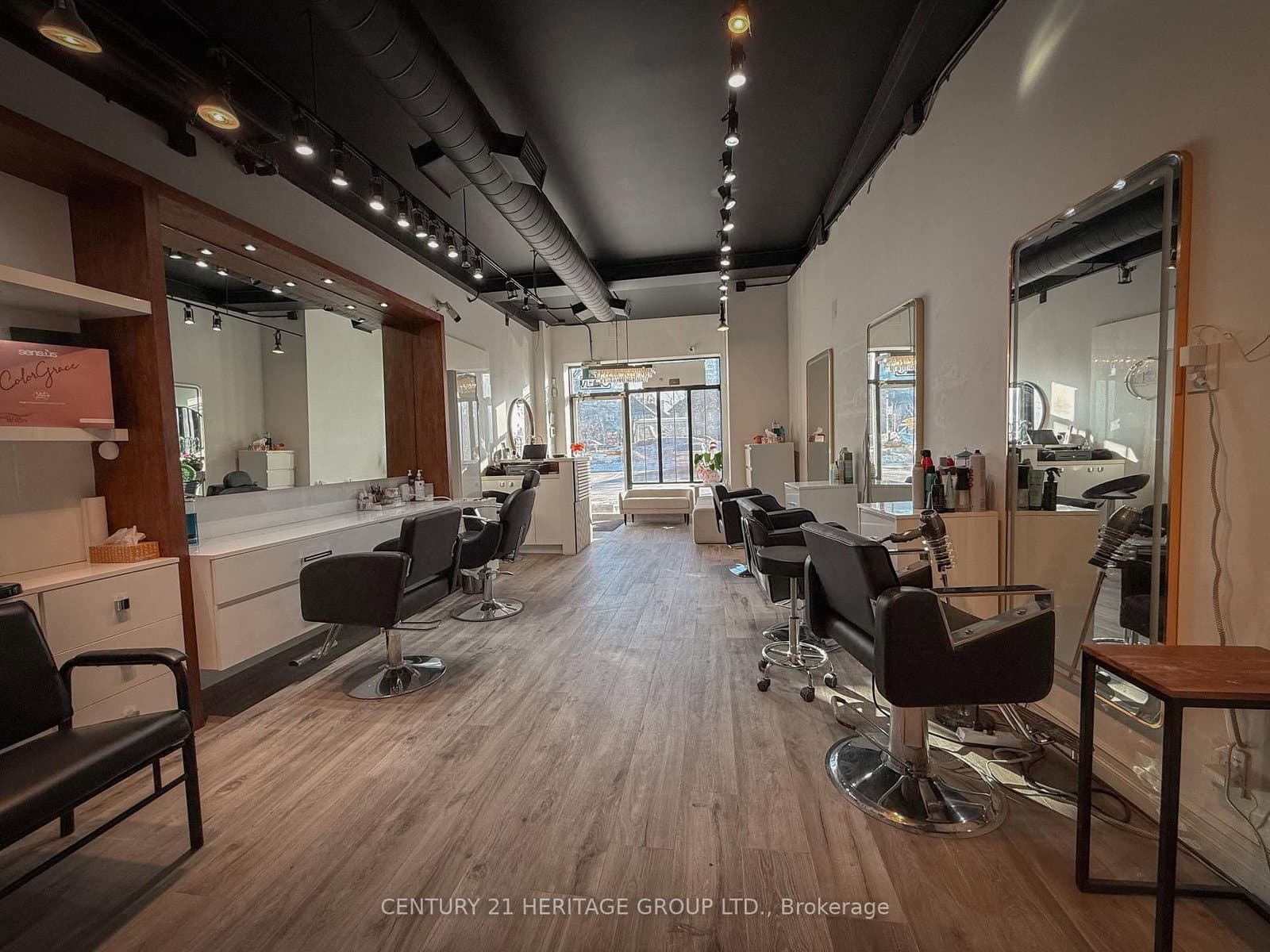 8910 Yonge Street, Unit 9 thumbnail 7