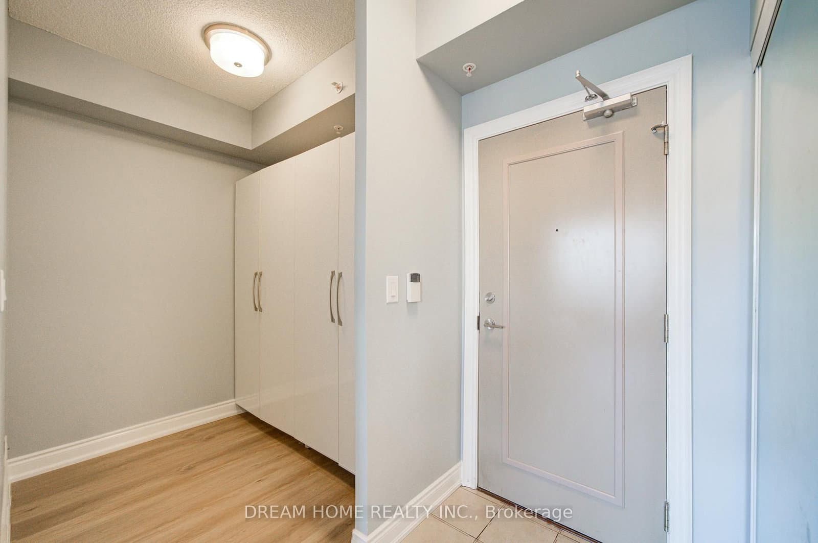 2396 Major Mackenzie Drive, Unit 322 thumbnail 17