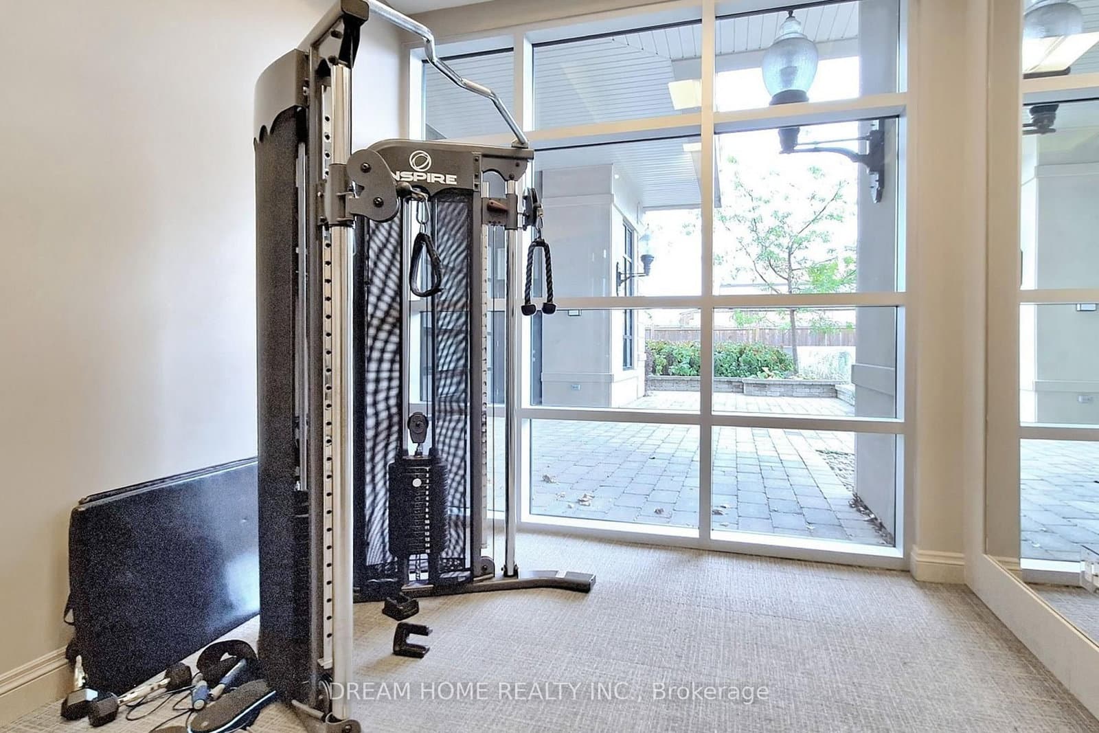 2396 Major Mackenzie Drive, Unit 322 thumbnail 4