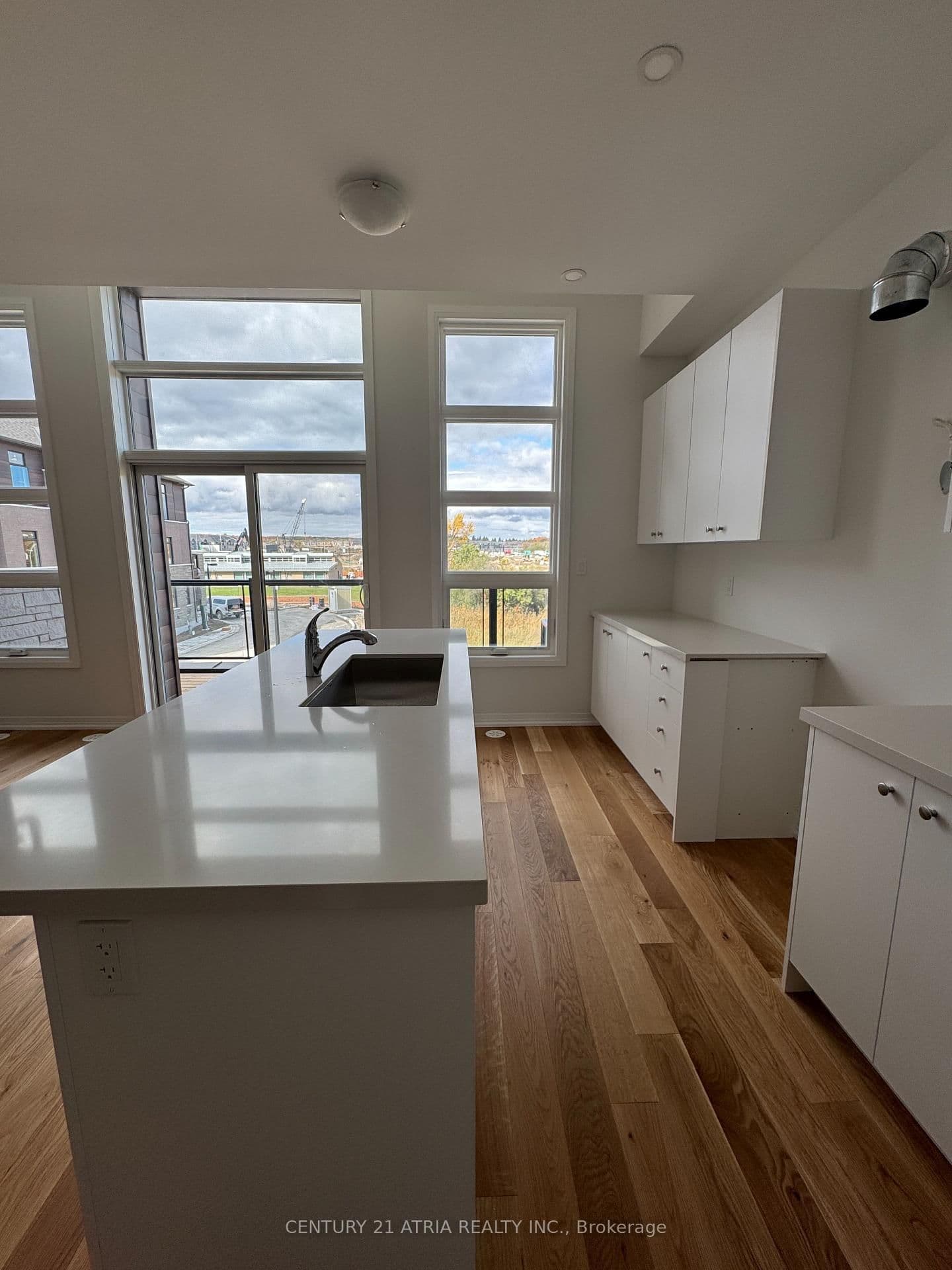 53 Harold Wilson Lane, Unit COMPLETE thumbnail 2