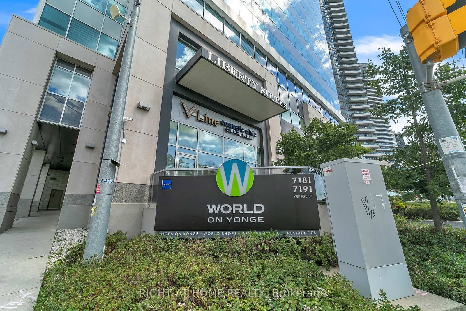 7191 Yonge Street, Unit 115/116 thumbnail 12