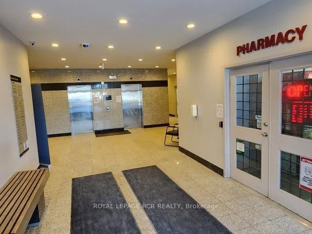 712 Davis Drive, Unit 210 thumbnail 2
