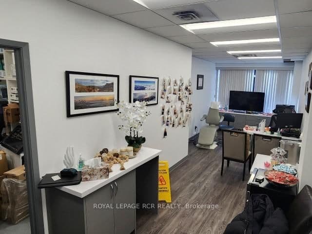 712 Davis Drive, Unit 210 thumbnail 3