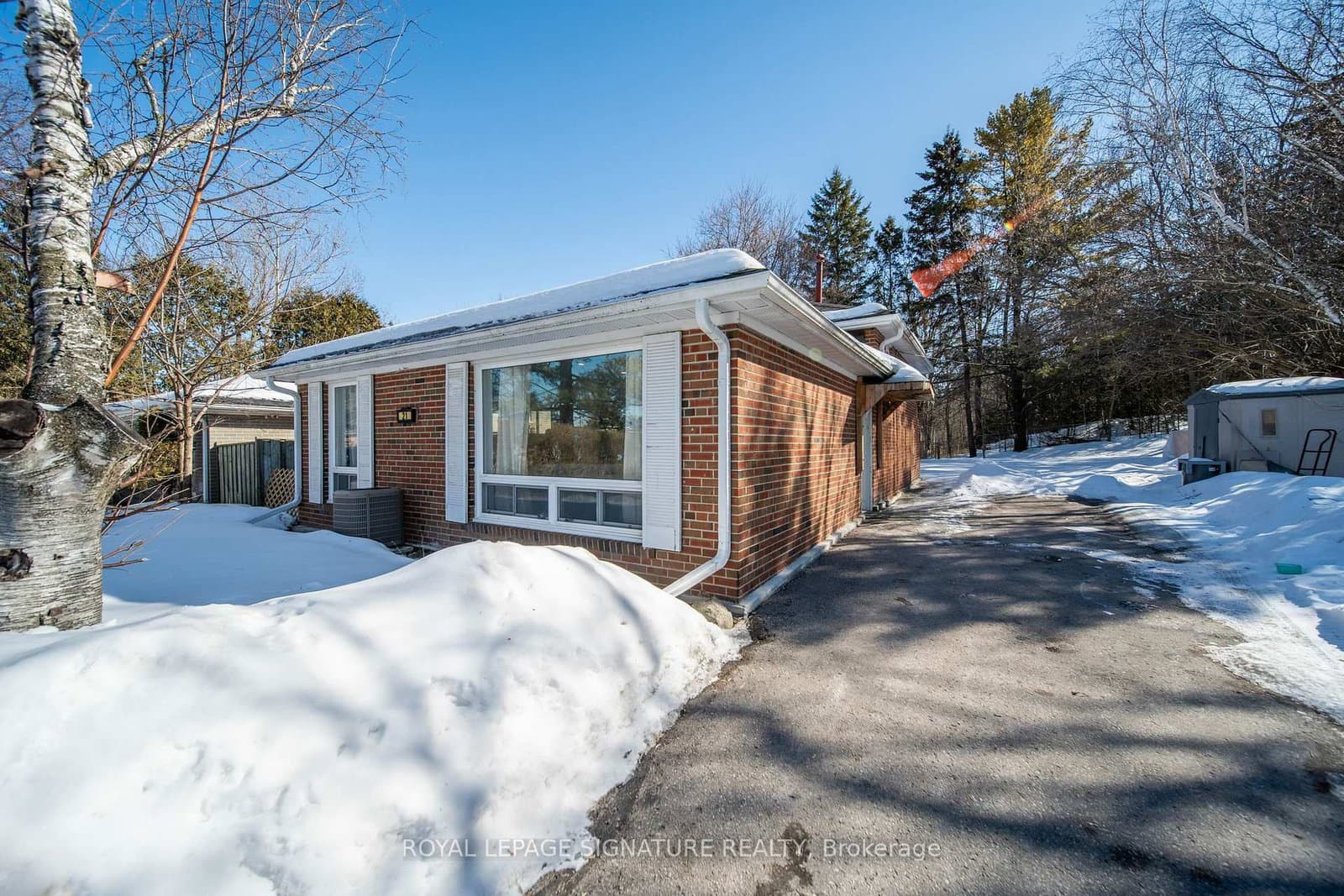 21 Huron Court - Image 1