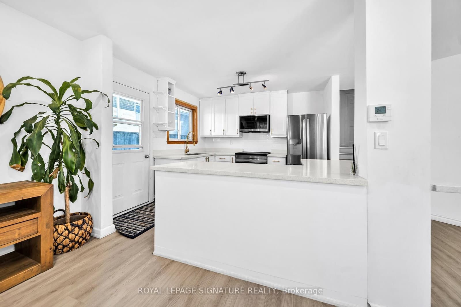 21 Huron Court thumbnail 12