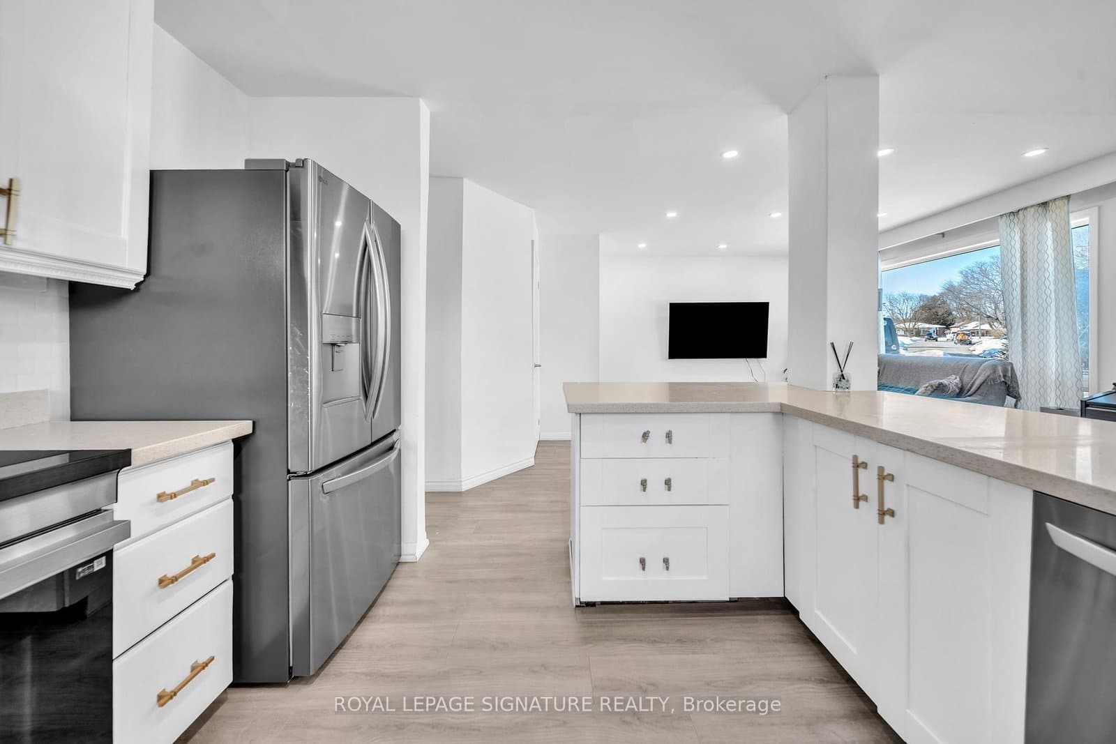 21 Huron Court thumbnail 15
