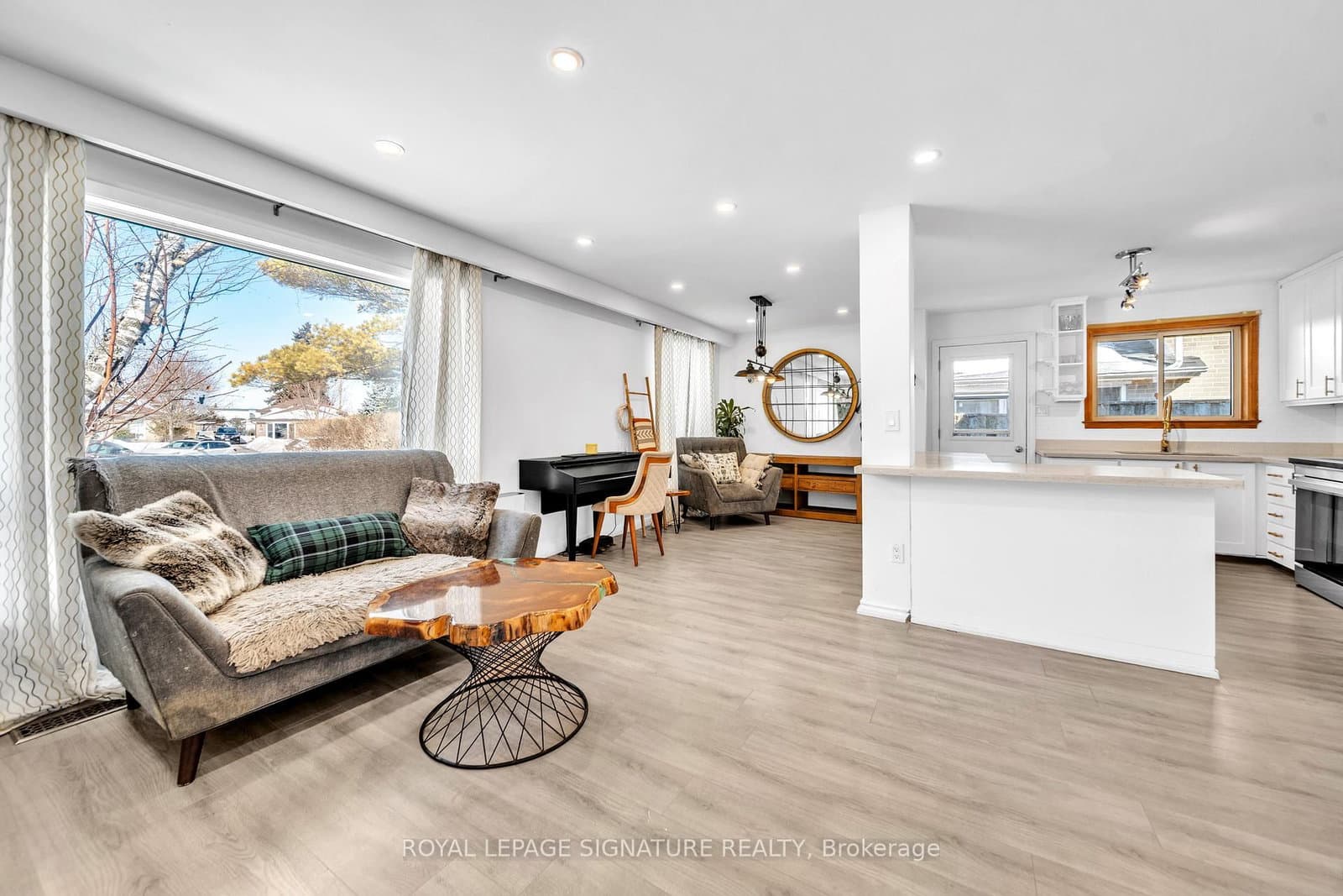 21 Huron Court thumbnail 7