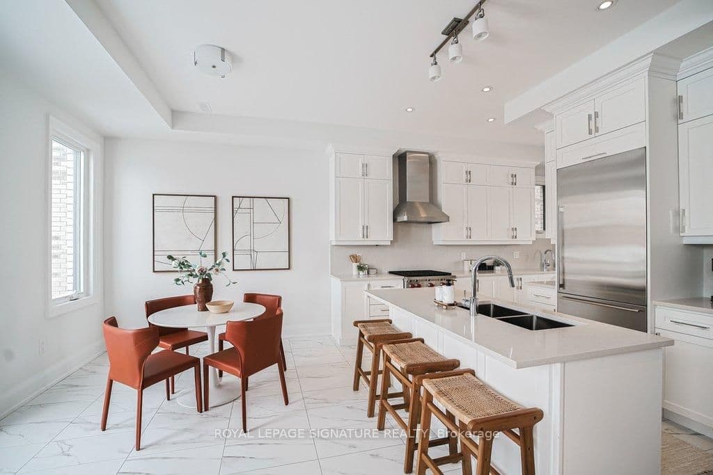 448 York Downs Boulevard thumbnail 10