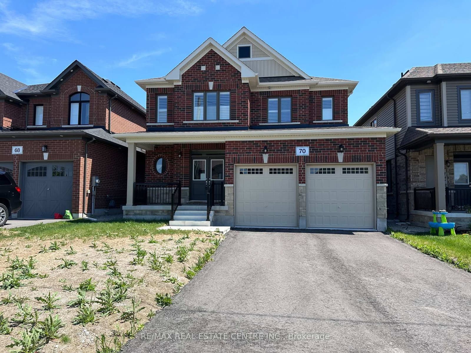70 Wakefield Boulevard - Image 1