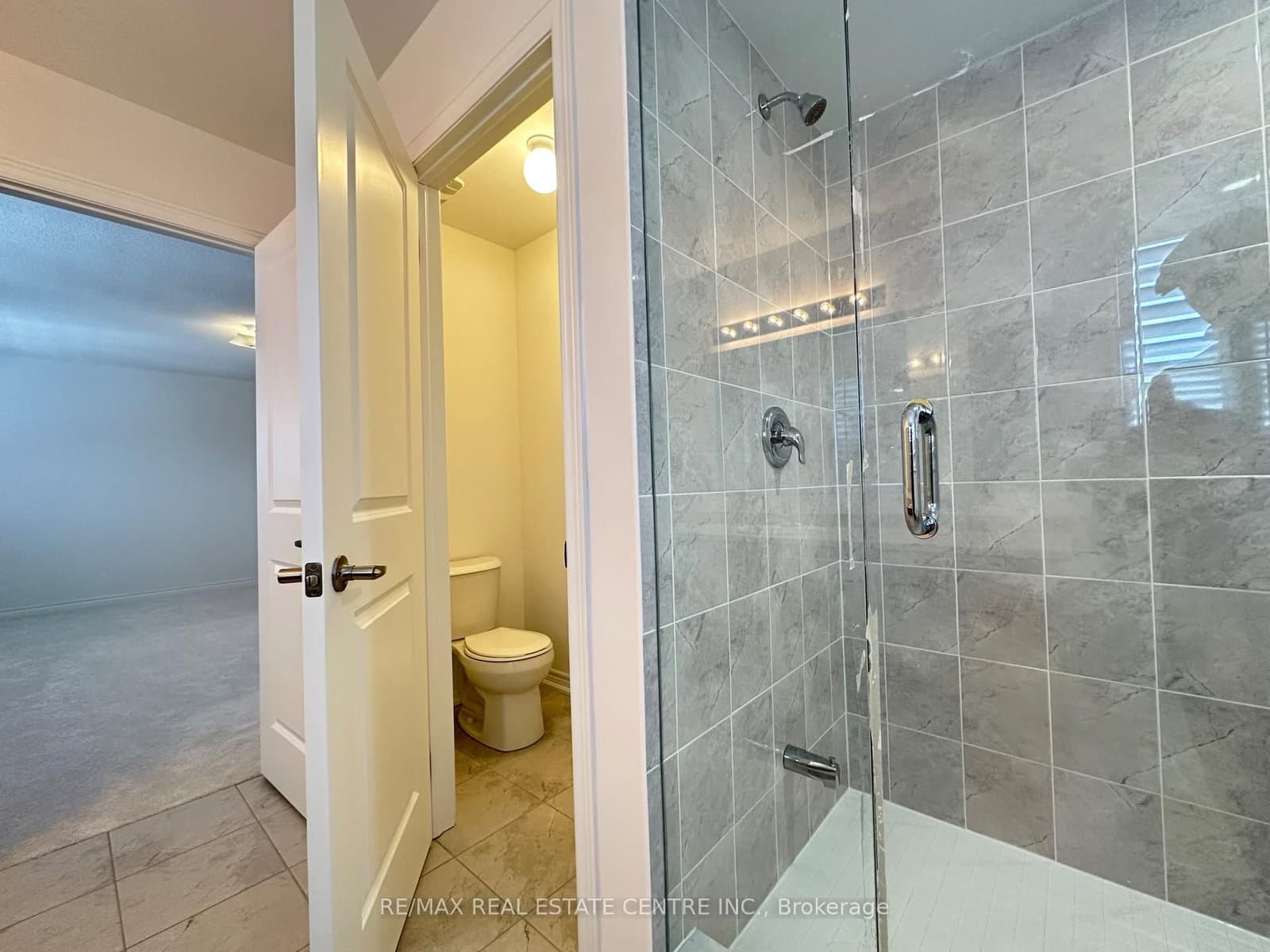 70 Wakefield Boulevard thumbnail 20