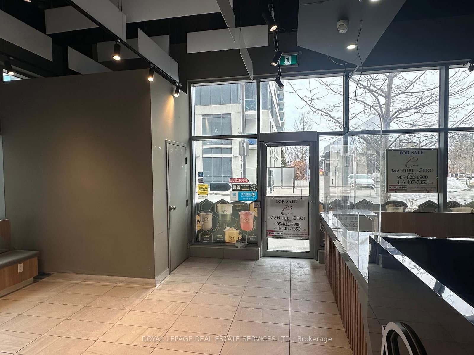 7163 Yonge Street, Unit 101 thumbnail 22