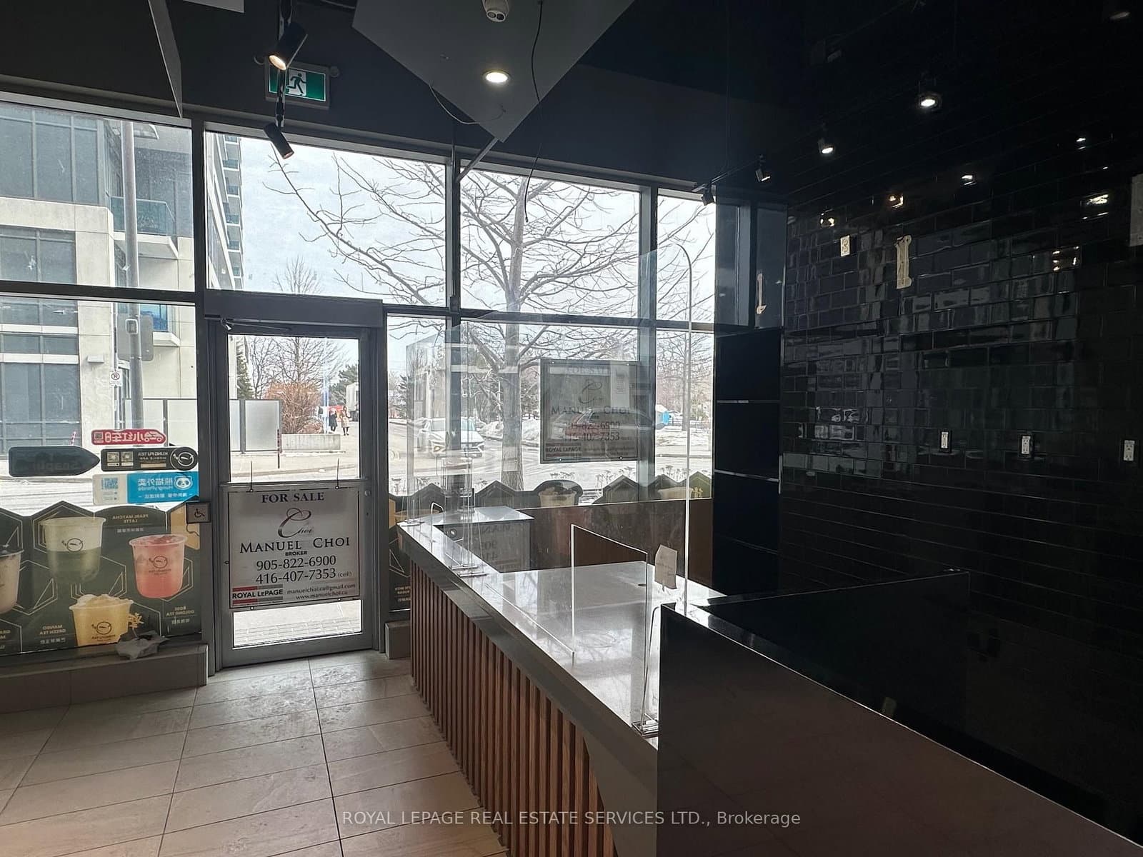 7163 Yonge Street, Unit 101 thumbnail 23