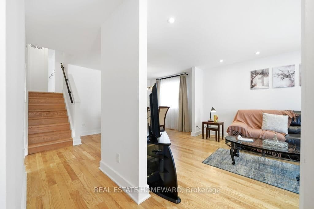 170 Harrison Drive thumbnail 34