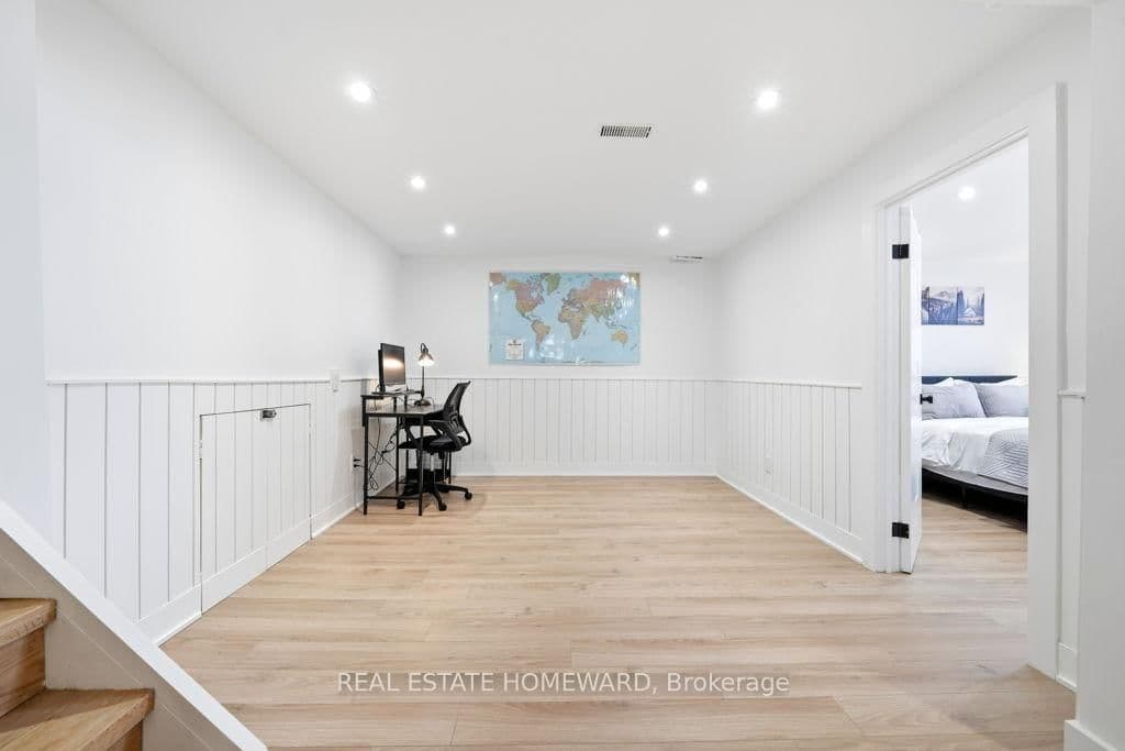 170 Harrison Drive thumbnail 38