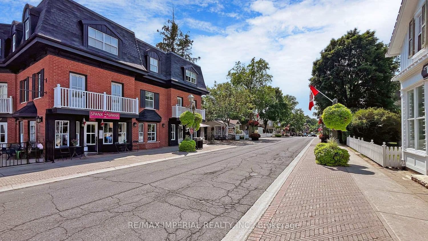 156 Main St Unionville thumbnail 5