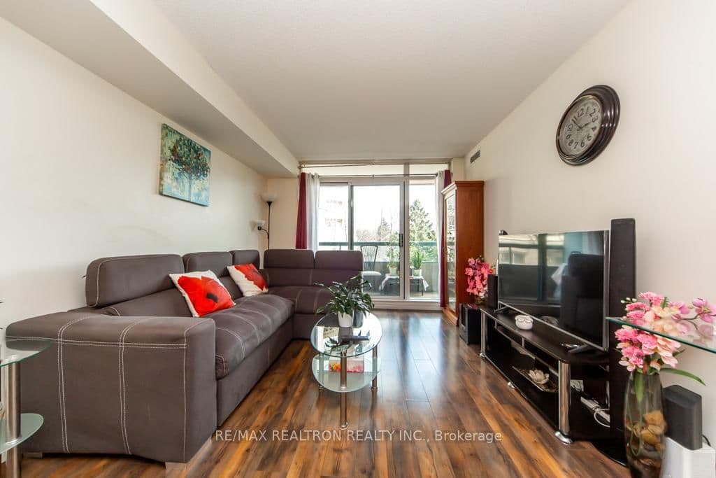 5 Emerald Lane, Unit 306 thumbnail 14