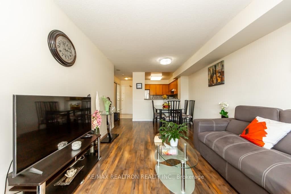 5 Emerald Lane, Unit 306 thumbnail 15