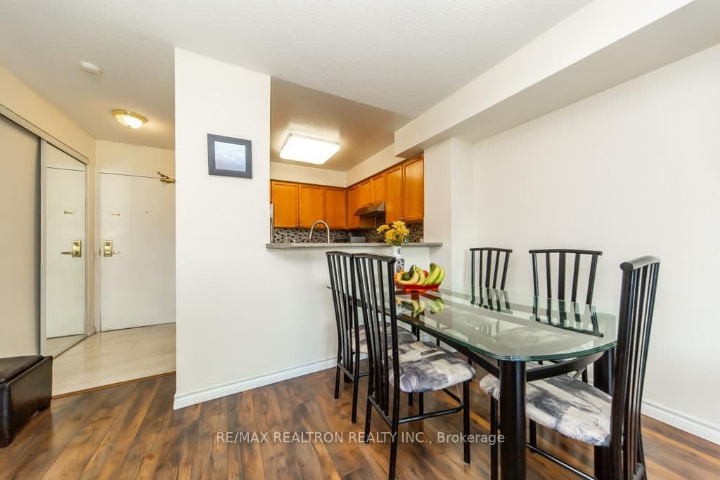 5 Emerald Lane, Unit 306 thumbnail 19