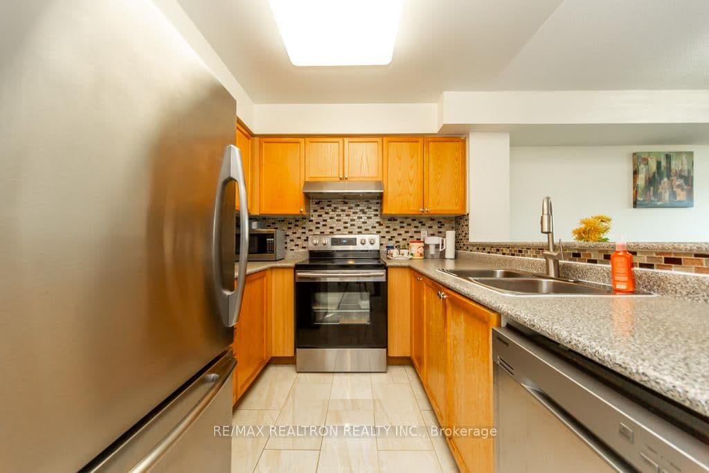 5 Emerald Lane, Unit 306 thumbnail 22