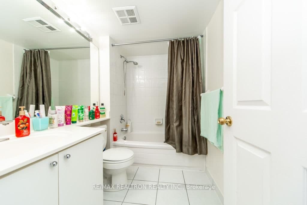 5 Emerald Lane, Unit 306 thumbnail 32