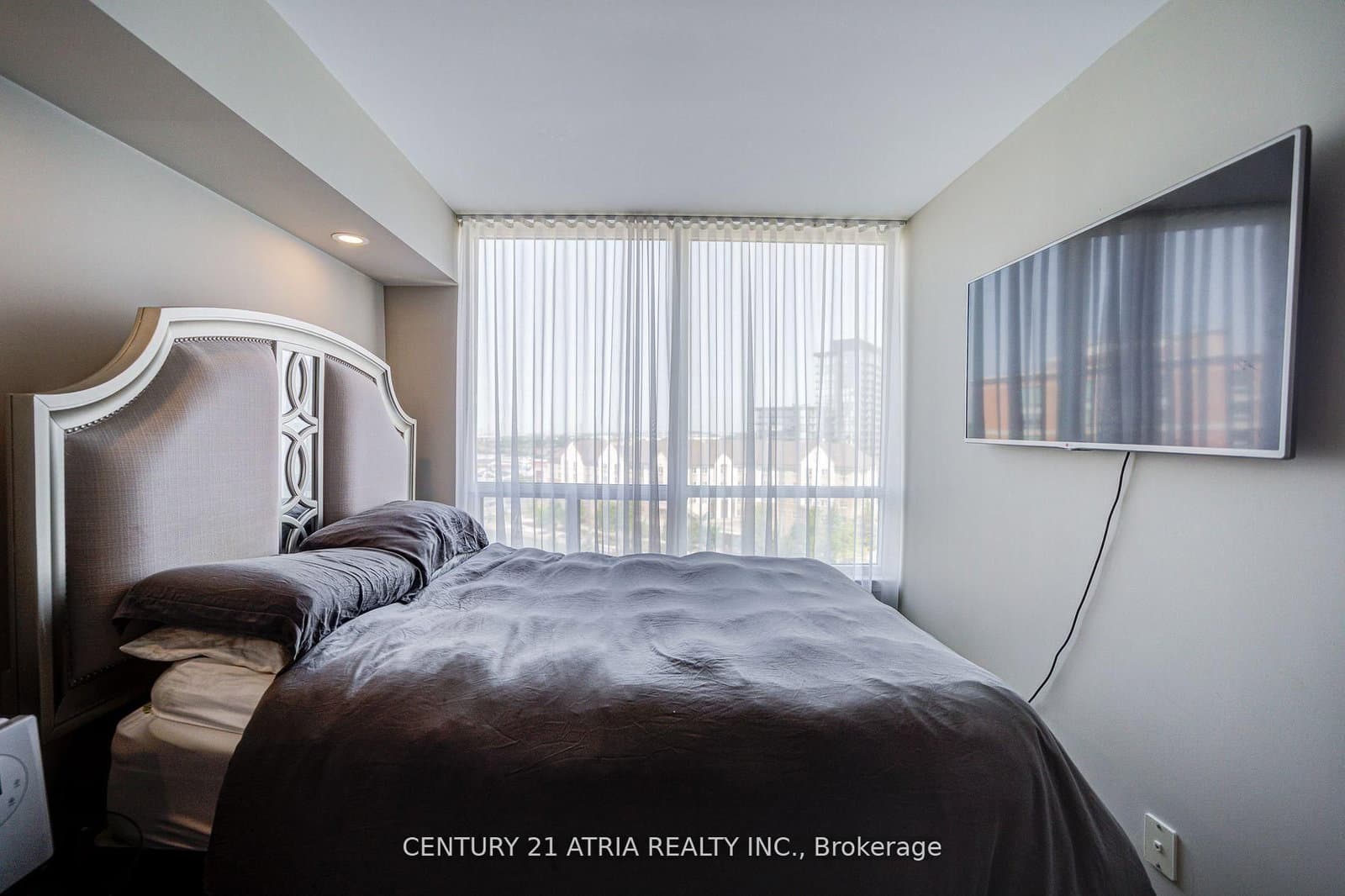 120 Promenade Circle, Unit 909 thumbnail 41