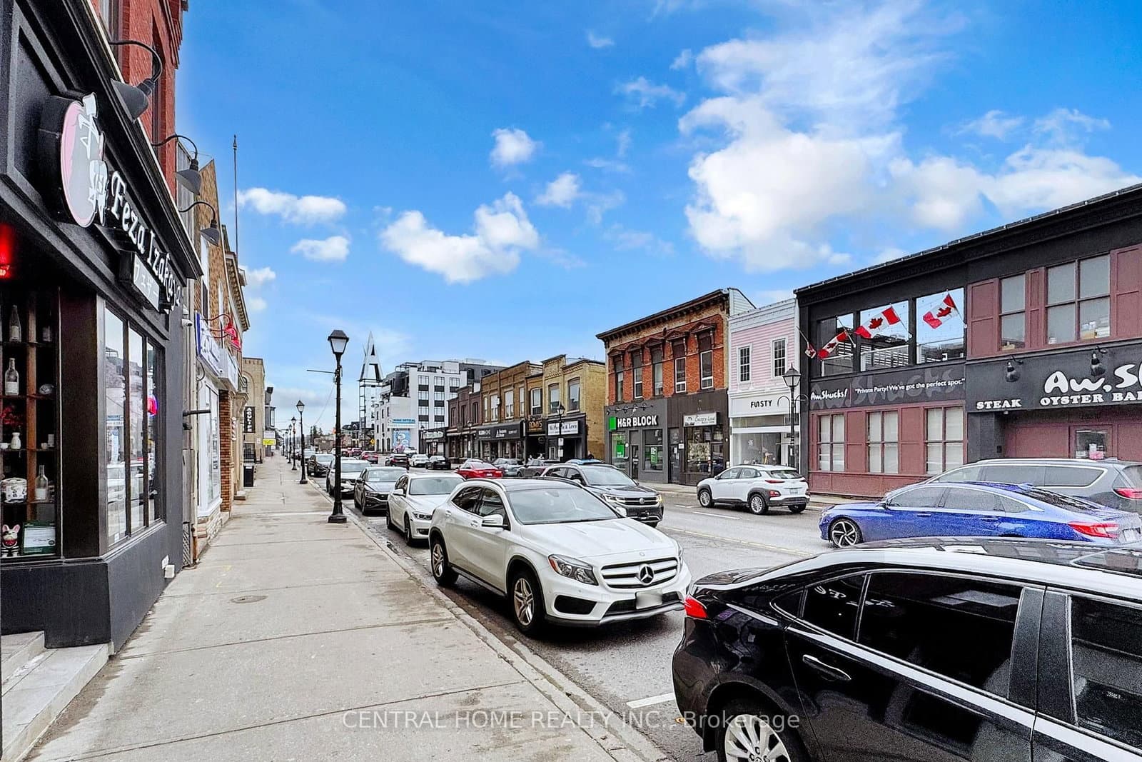 15231 Yonge Street thumbnail 3