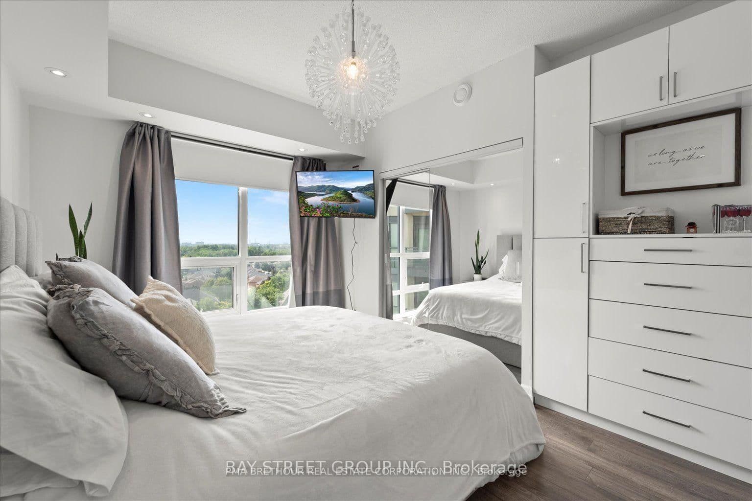 7730 Kipling Avenue, Unit 902 thumbnail 7