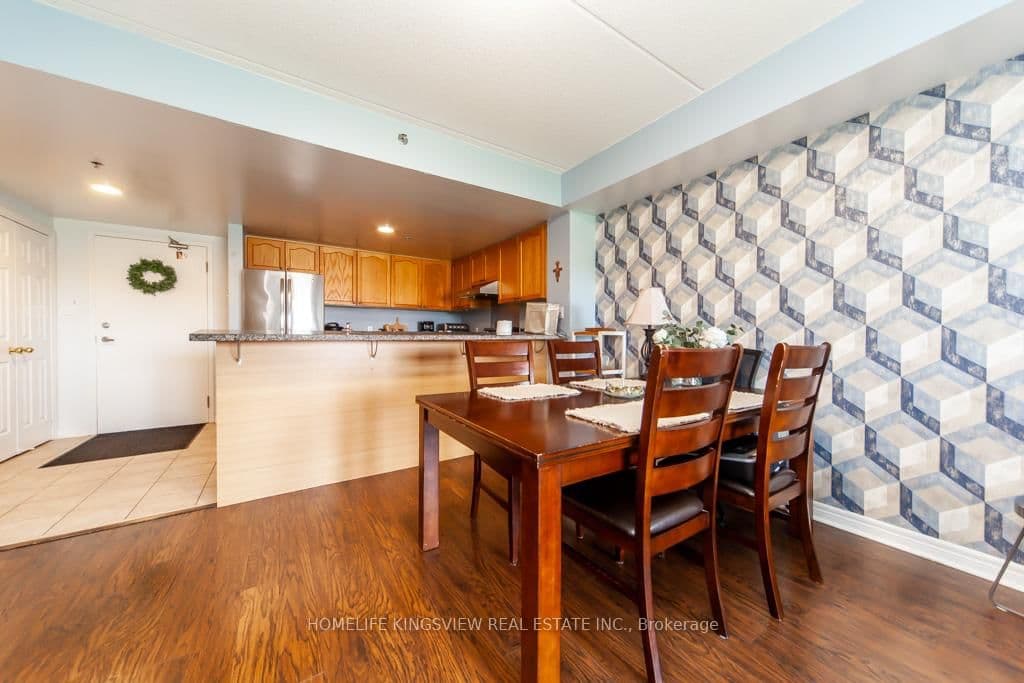 7428 Markham Road, Unit 301 thumbnail 10