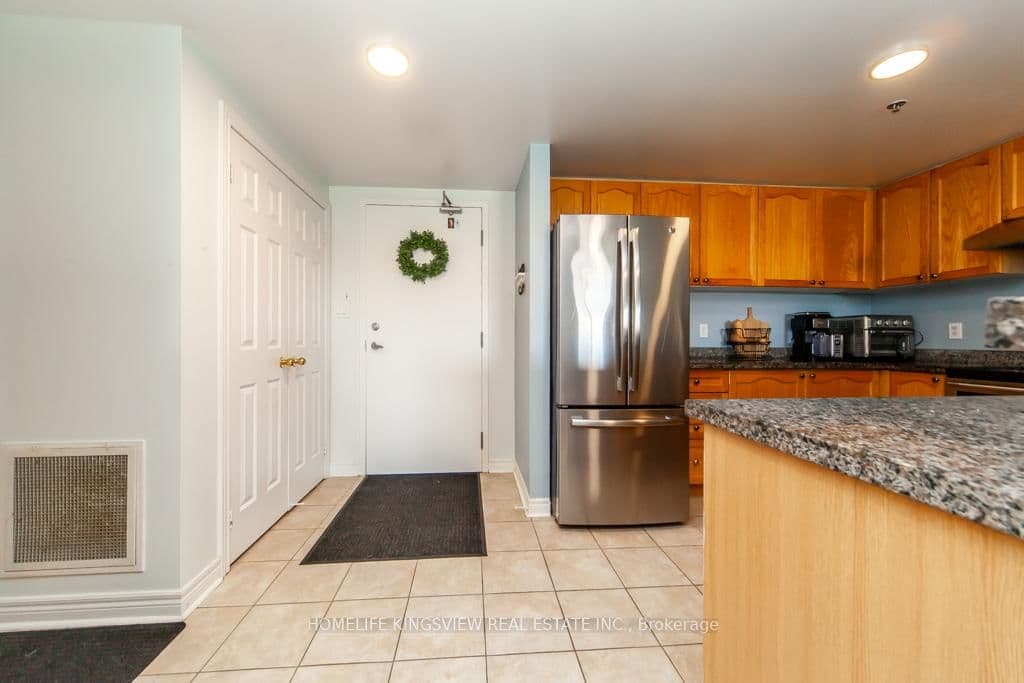 7428 Markham Road, Unit 301 thumbnail 12
